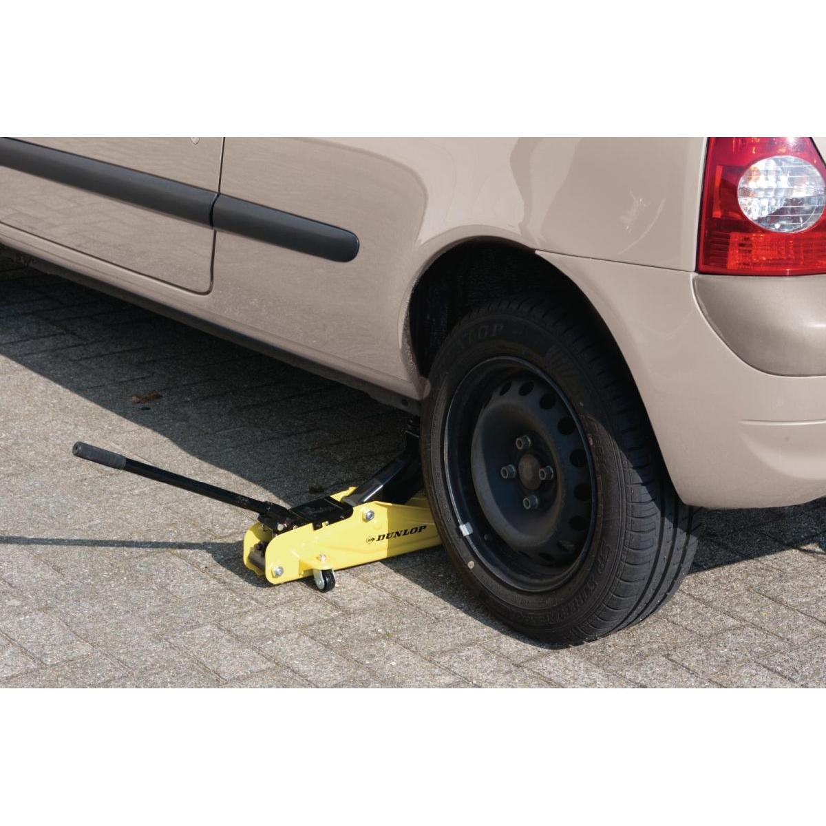 Automobilinis Domkratas Hidraulinis Varveklis Dunlop 2000kg