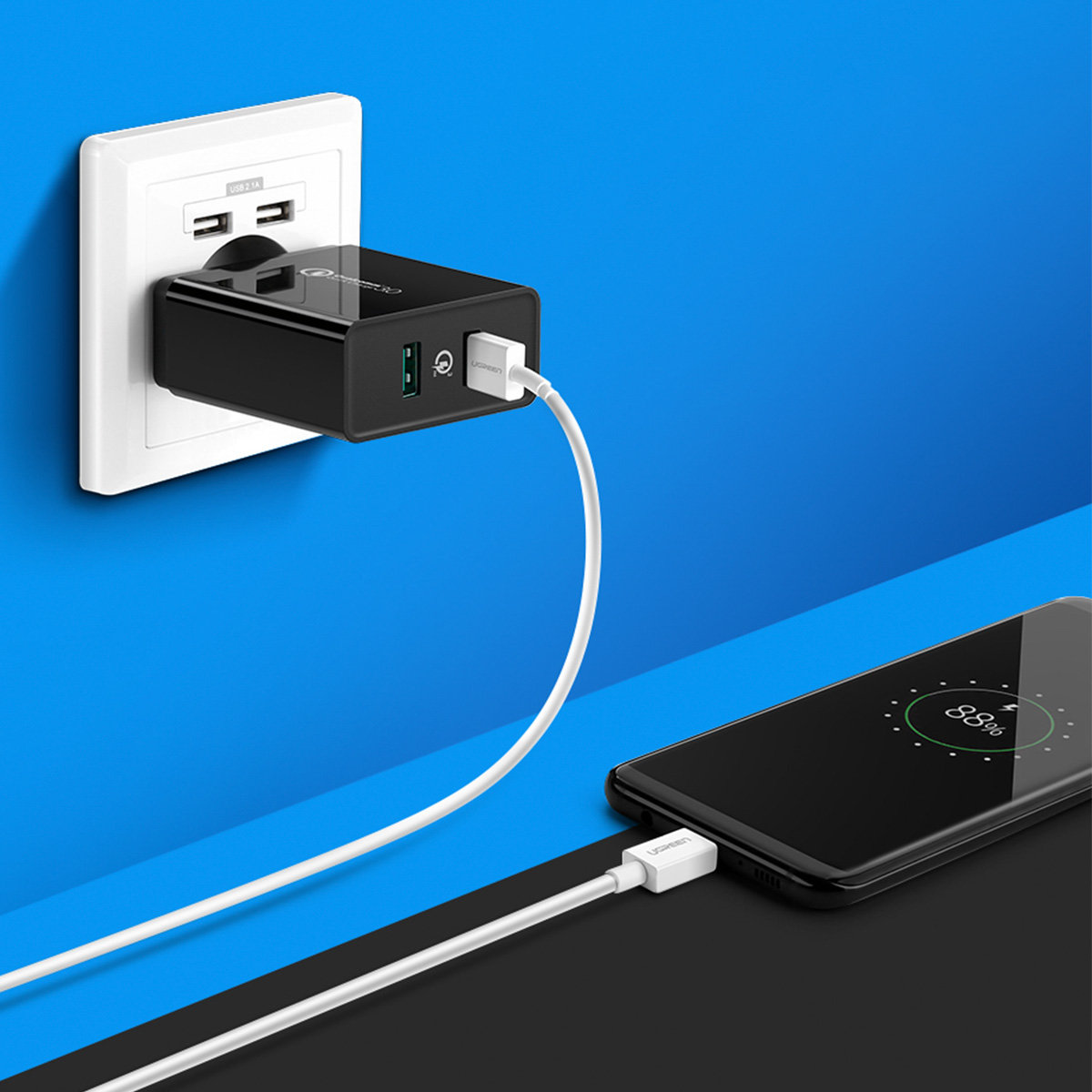Mobiliojo Telefono įkroviklis 2x Usb-a 36w Qc3.0 - Juodas