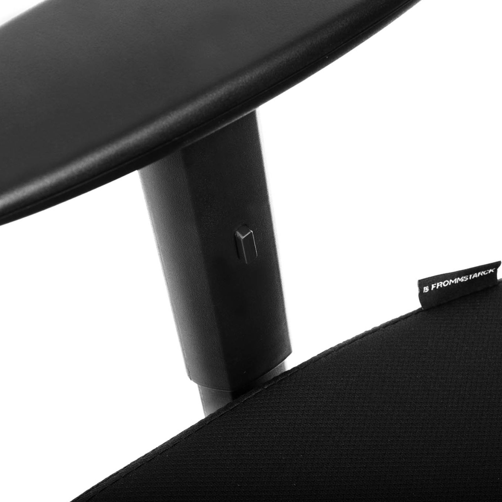 Ergonomiška Biuro Kėdė Su Tinkliniu Atlošu Ir Juosmens Atrama Ne Daugiau Kaip 150 Kg