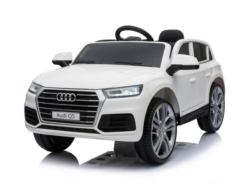 Audi Q5 Suv , Minkšti Ratlankiai, Minkšta Sėdynė, Pilna Komplektacija/q5-suv