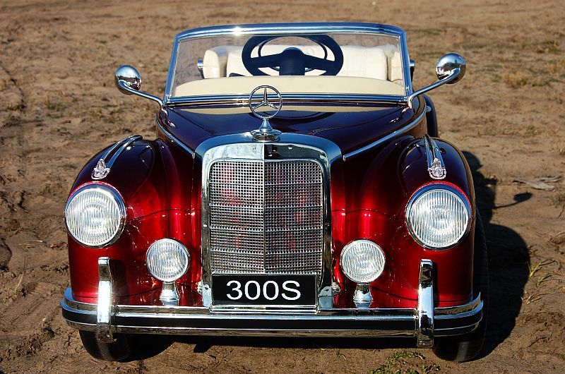 Mercedes 300s Dviejų Variklių, Minkšti Ratai, Lėtas Paleidimas/ls618