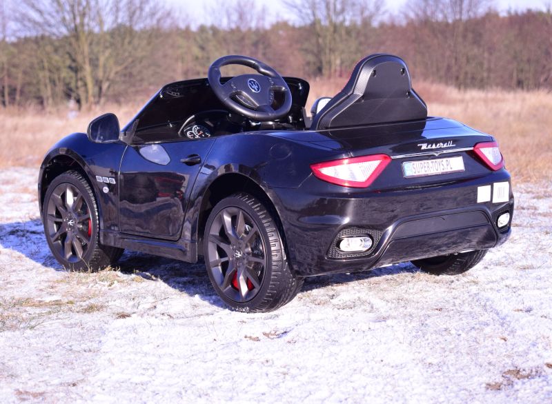 Maserati Grancabrio My18 Su Amortizatoriais, Nuotolinio Valdymo Pultu, Skydeliu, Fm Radiju, Bluetooth/s302