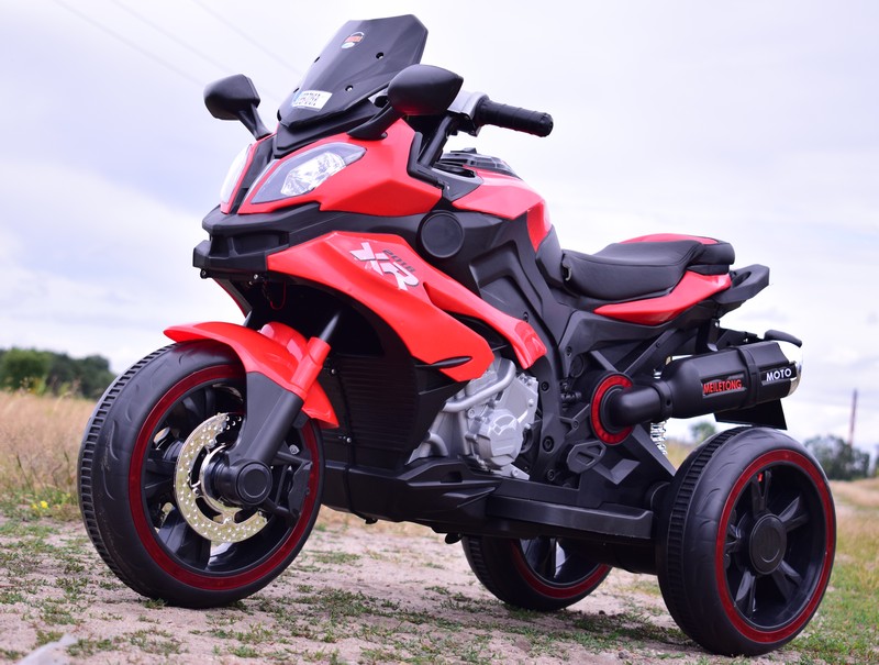 Didelis Motociklas Lenktynininkas Stiprus 2 Išskirtiniai, šviečiantys Ratai/hlx2018