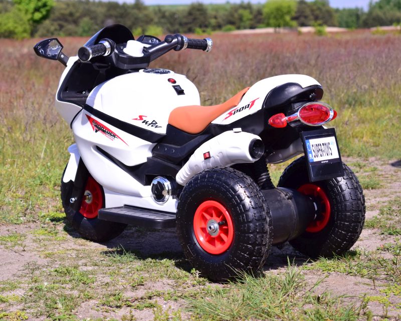 Super Racer Motor Sport - Pripučiami Ratai, Nuotolinio Valdymo Pultas, Išmetimo Imitacija /hzbb1188