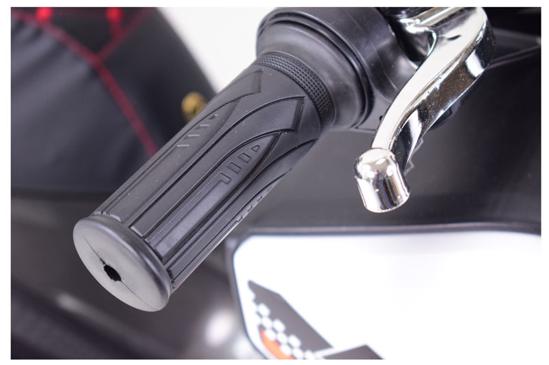 Milžiniškas Policijos Motoroleris, Sirenos Garsai, Megafonas, Gaidys, Minkšta Sėdynė, Dujų Pedalas/ak550