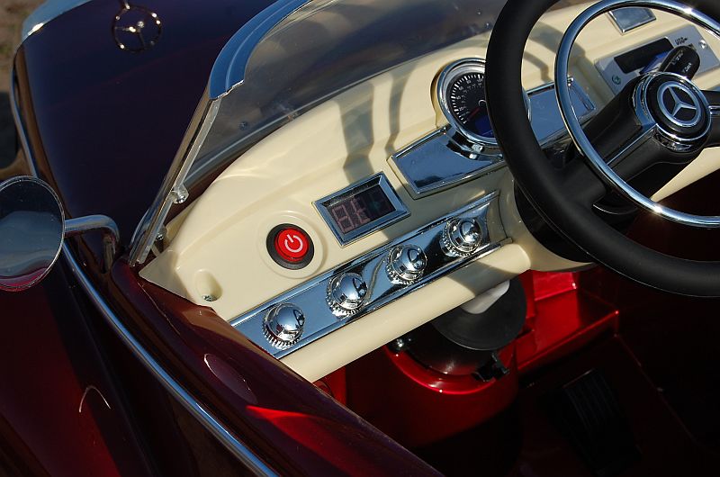 Mercedes 300s Dviejų Variklių, Minkšti Ratai, Lėtas Paleidimas/ls618