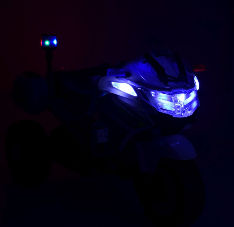 Greitaeigis Policijos Motociklas Su Gaidžiu, Minkštais Ratais, Garsais, Dviem Varikliais, Nuotolinio Valdymo Pulteliu/nt5188