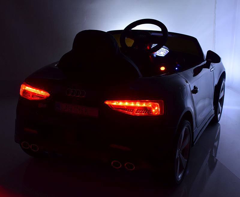 Audi S5 Licencija, Lakas, Minkšti Eva Ratlankiai, Pilna Komplektacija, Kokybė/hl258