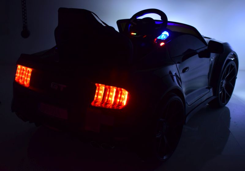 Licencijuotas Ford Mustang Su Driftu 24v - Naujas/sx2038