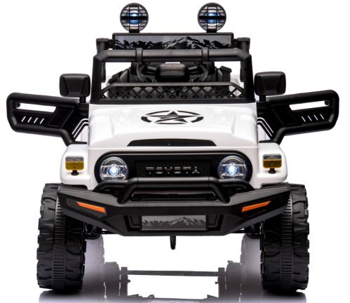 "toyota Fj Cruiser" Baltos Spalvos 4x4 Minkšta Sėdynė Pilotui Licencija Ličio Jonų Akumuliatorius