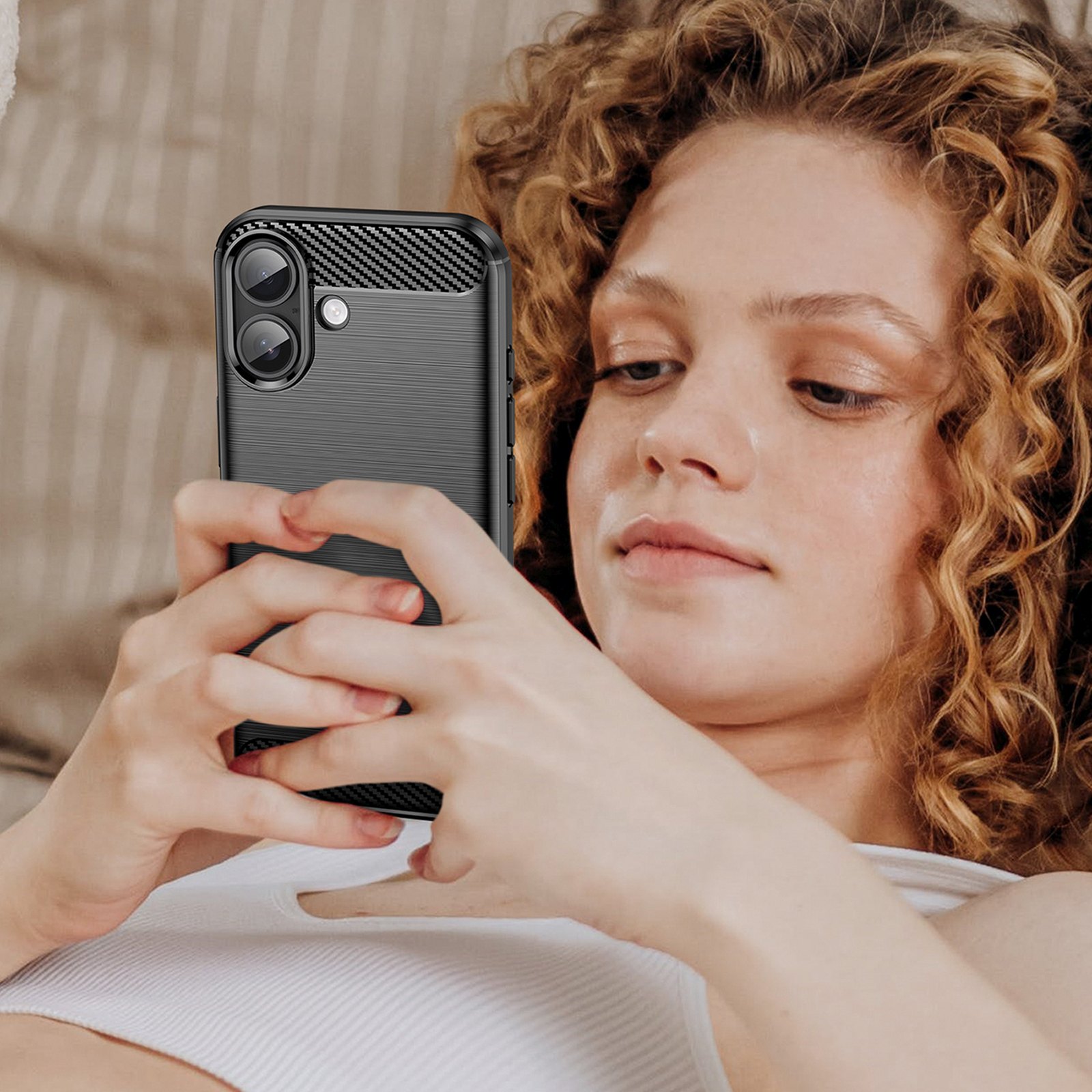Dėklas Iphone 17 Carbon Case - Juodas