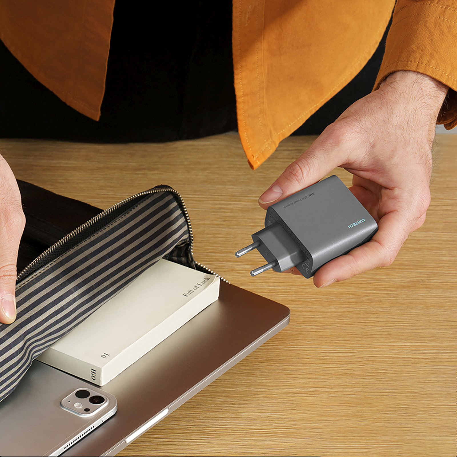 Usb-c Usb-a Gan 65 W Tinklo įkroviklis - Pilkas