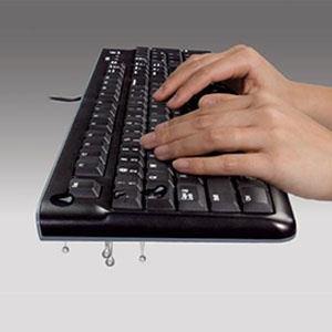 Logitech K120 Laidinė klaviatūra USB-A US Int, Juoda