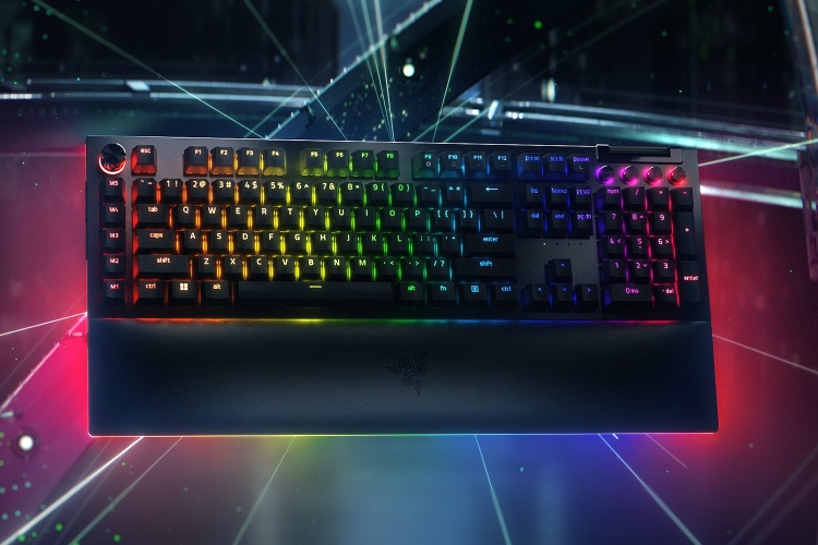 Razer BlackWidow V4 Pro Žaidimų klaviatūra laidinė, USB QWERTY, US, Green Switch, Juoda