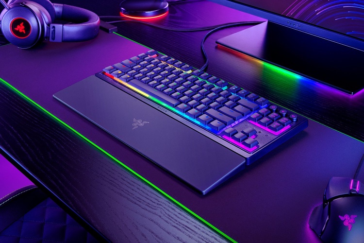 Razer Ornata V3 Tenkeyless Laidinė žaidimų klaviatūra, Low-profile, RGB LED, USB QWERTY, US, Juoda