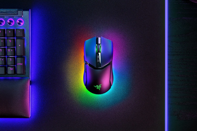 Razer Cobra Pro Belaidė žaidimų pelė RF Wireless + Bluetooth + USB-C, Optical 30000 DPI, Juoda