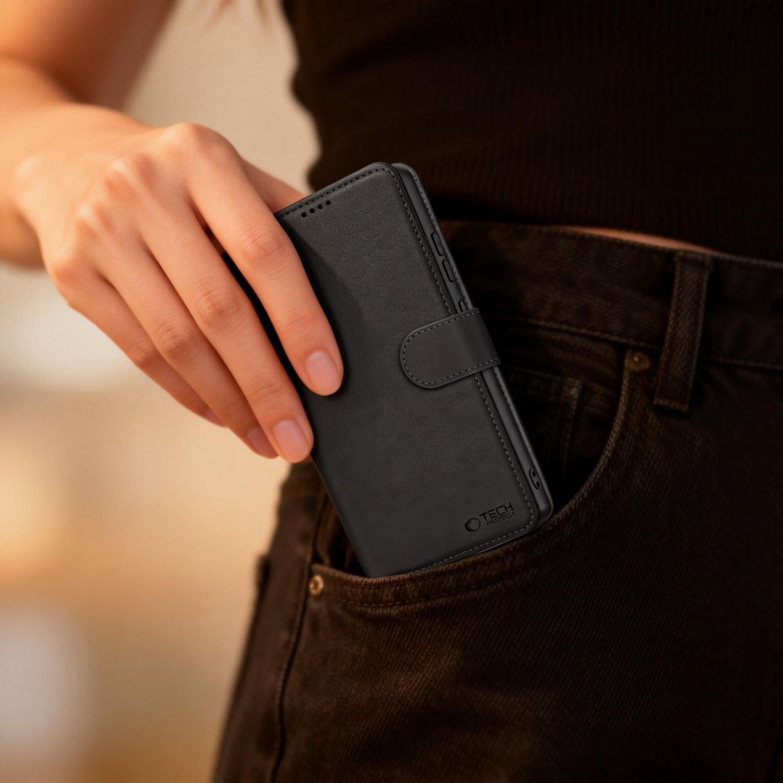 „motorola Edge 70 5g Wallet“ Dėklas – Juodas