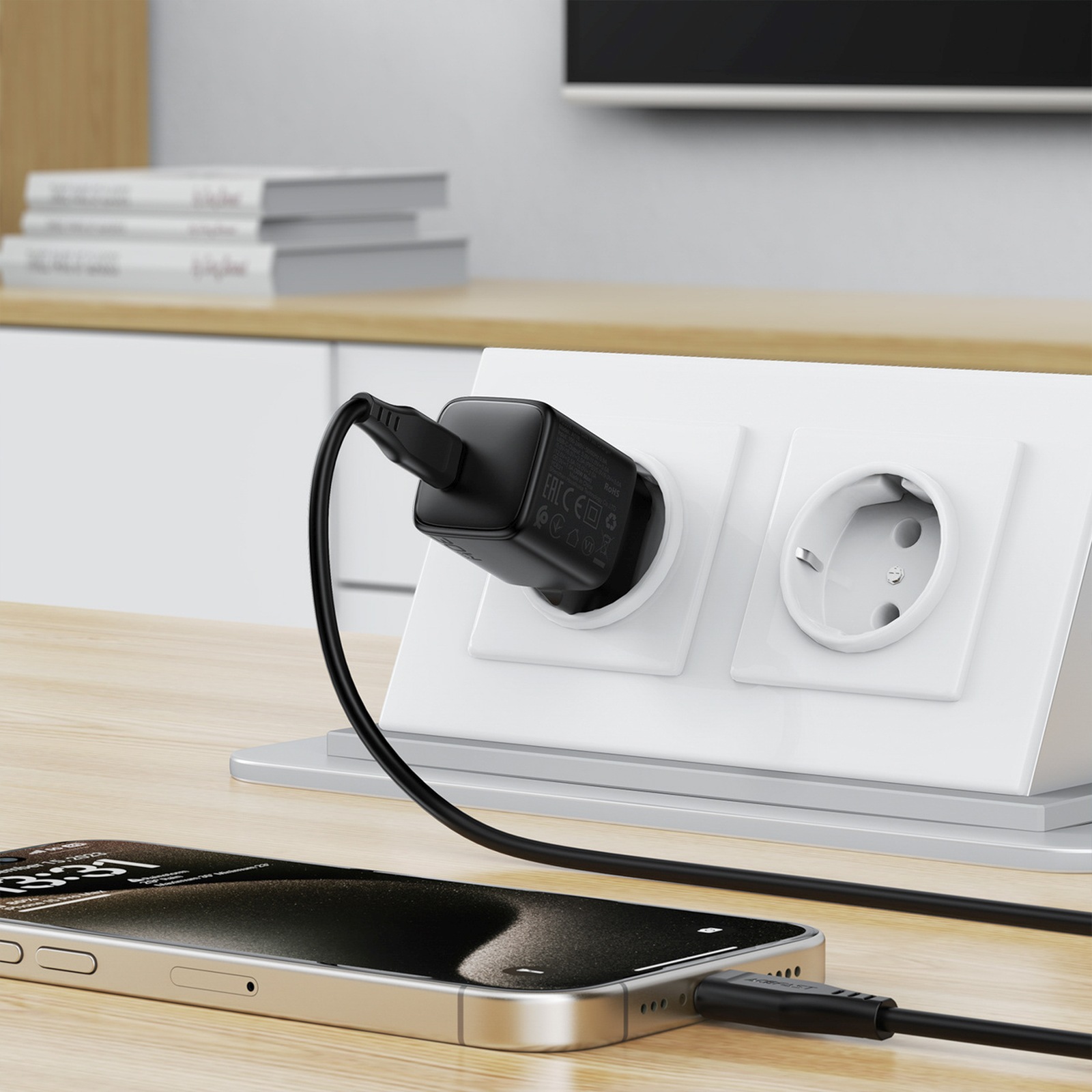 30 W Gan Usb-c Tinklinis įkroviklis Su 1,2 M Usb-c – Lightning Kabeliu – Juodos Spalvos