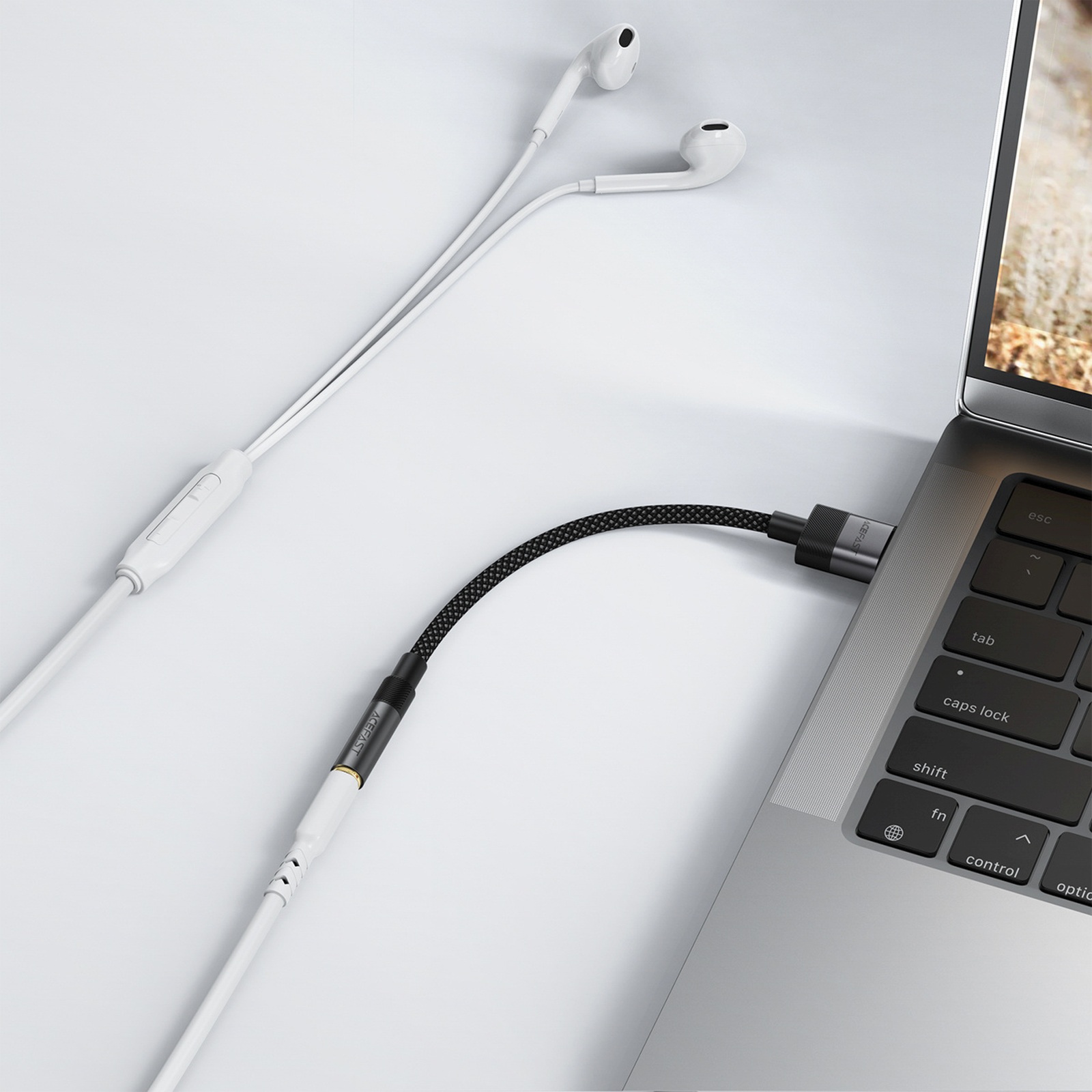 Usb-a – 3,5 Mm Mini Jack Adapteris – Juodas