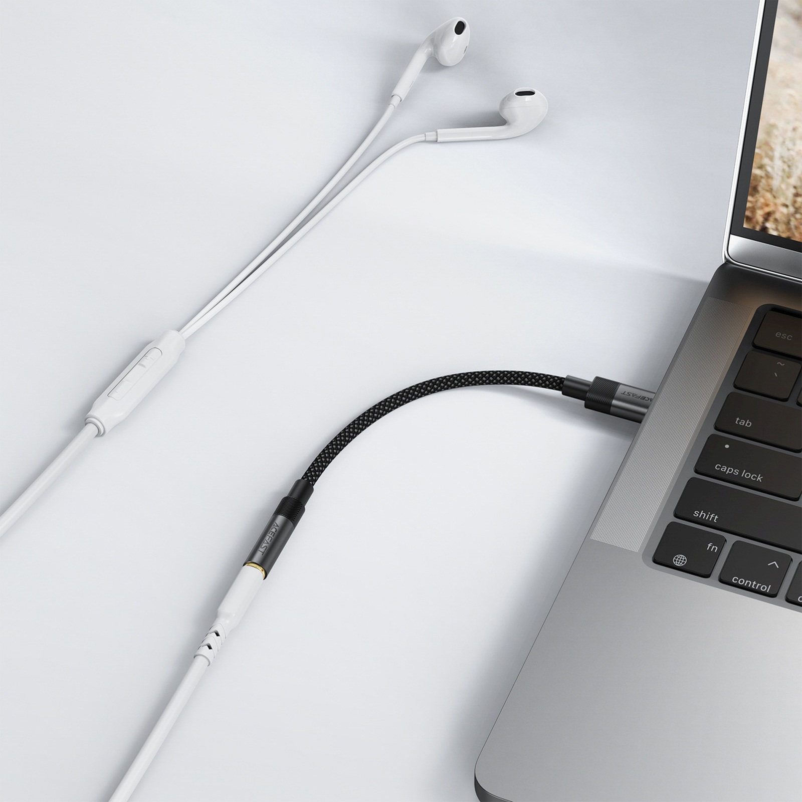Usb-c – 3,5 Mm Mini Jack Adapteris – Juodas