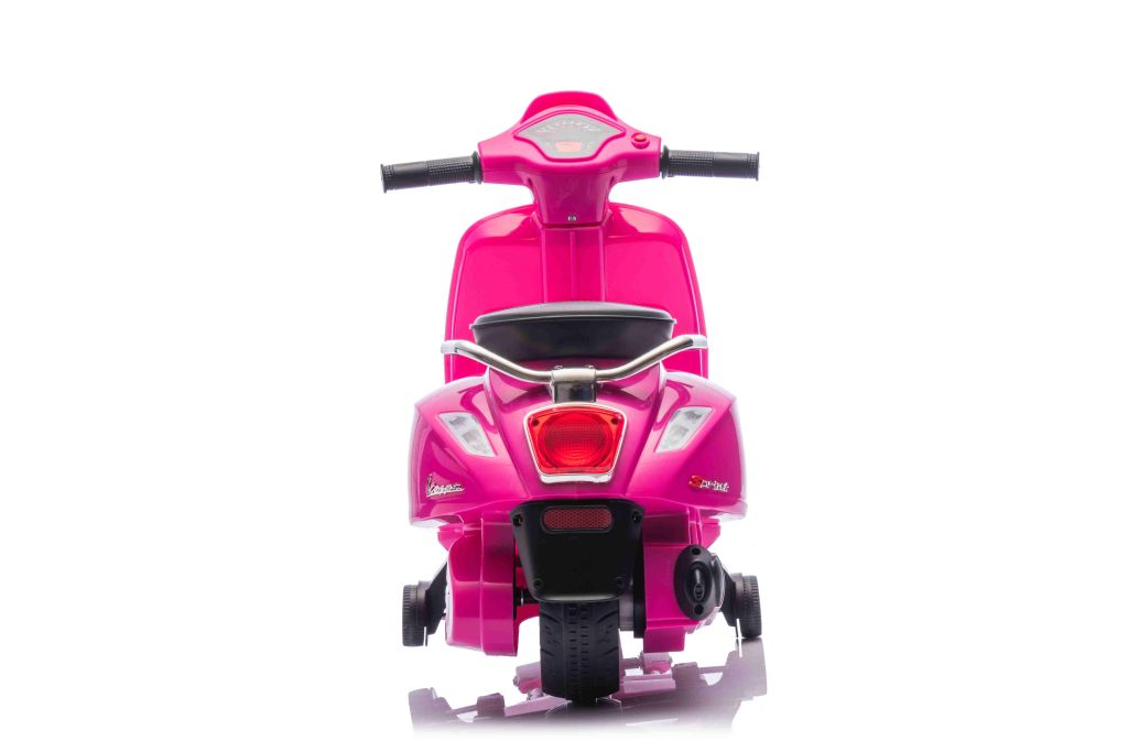 Pirmasis „vespa“ Akumuliatorinis Motoroleris Vaikams, Licencijuotas