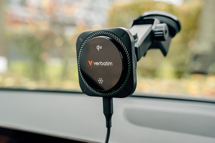 Verbatim 31860 Charge 'n' Drive Qi2 Magnetinis belaidis automobilinis įkroviklis, RGB, Juoda
