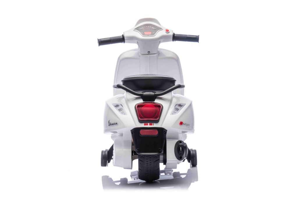 Pirmasis „vespa“ Akumuliatorinis Motoroleris Vaikams, Licencijuotas