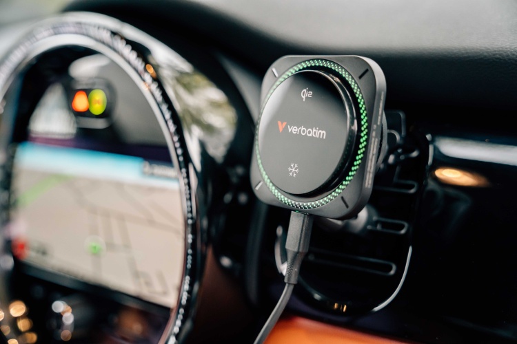 Verbatim 31860 Charge 'n' Drive Qi2 Magnetinis belaidis automobilinis įkroviklis, RGB, Juoda
