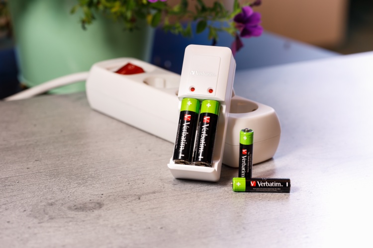 Verbatim 49517 Įkraunamos baterijos NiMH AA HR6 2500mAh (4 vnt pakuotėje)