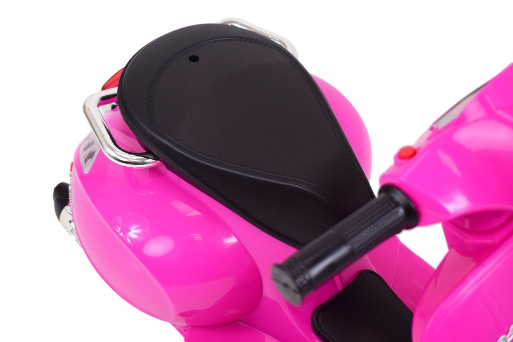 Pirmasis „vespa“ Akumuliatorinis Motoroleris Vaikams, Licencijuotas