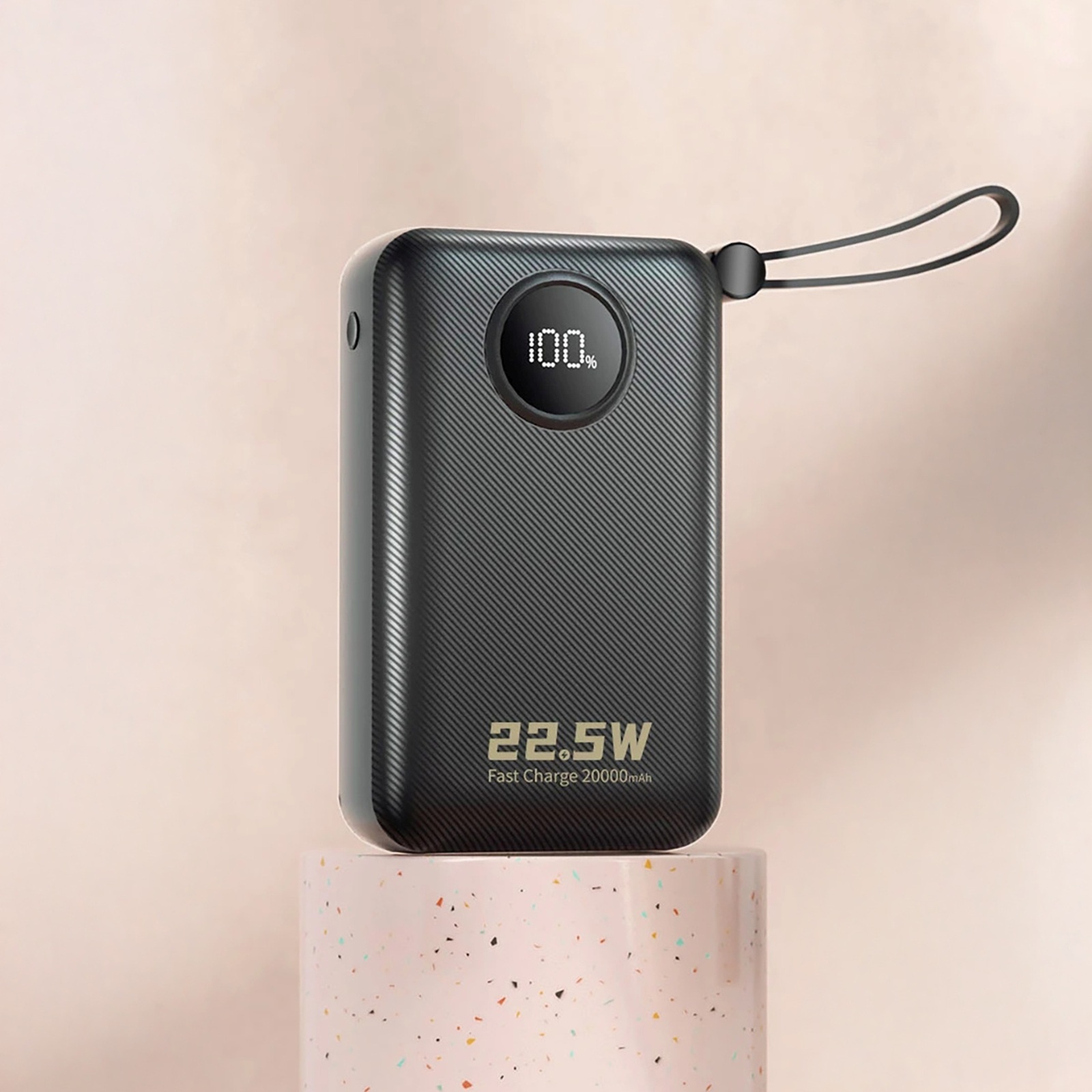 20000 Mah Išorinis Akumuliatorius Su Usb-c Ir Usb-a Jungtimis Bei Integruotais „iphone Lightning“–usb-c Kabeliais – Juodas