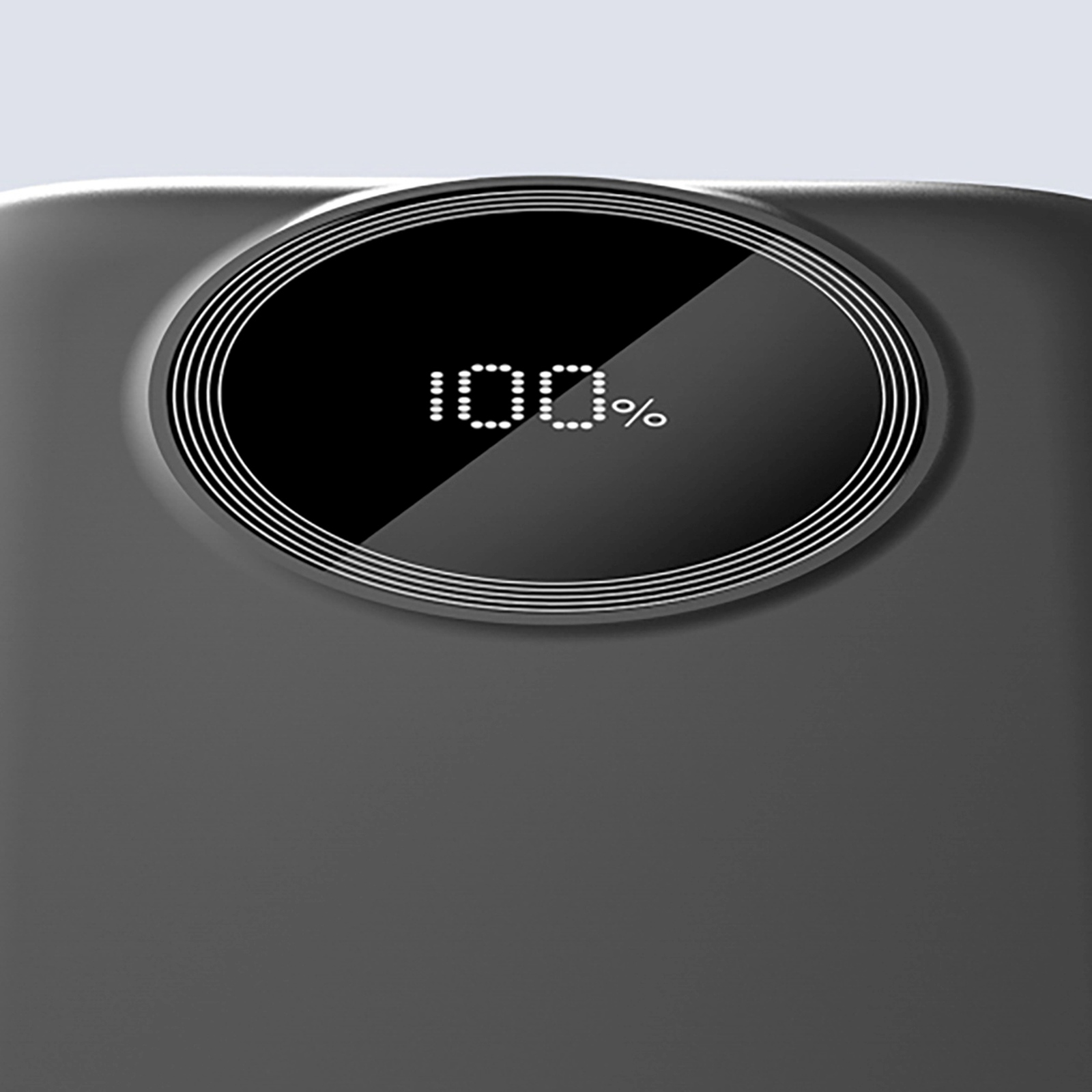 „powerbank K13“ 10000 Mah 22,5 W Su Integruotu Kabeliu – Juodas