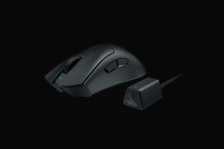 Razer DeathAdder V3 Pro Belaidė žaidimų pelė RF Wireless + USB-C, 30000 DPI, Juoda