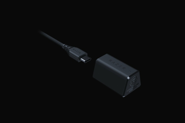 Razer DeathAdder V3 Pro Belaidė žaidimų pelė RF Wireless + USB-C, 30000 DPI, Juoda