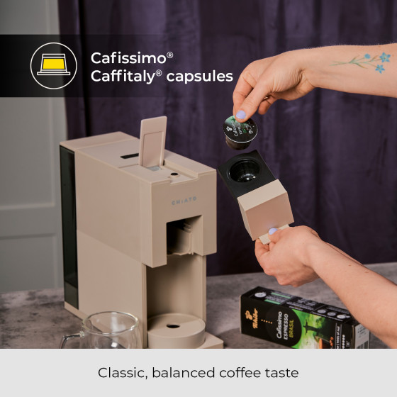 CHiATO switchPLAY universalus kapsulinis kavos aparatas – smėlio